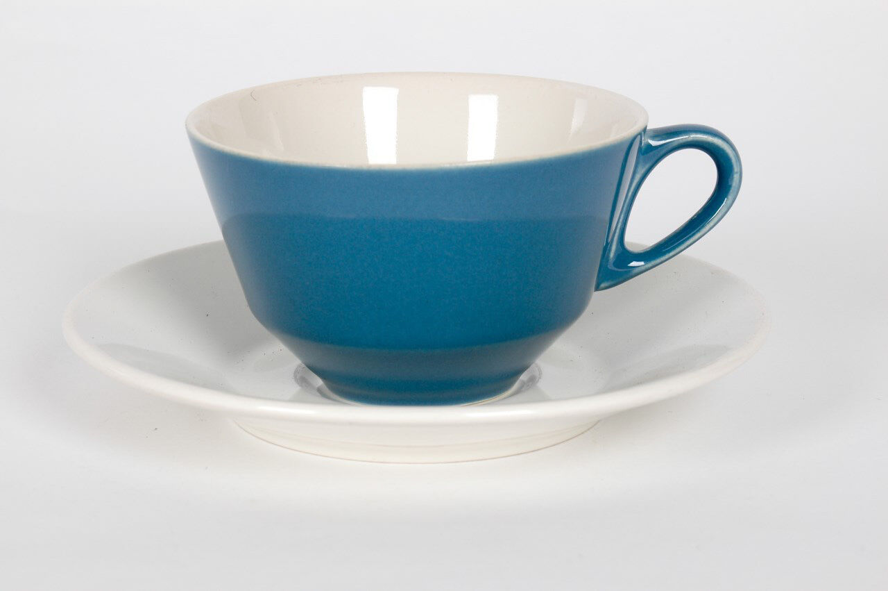 Afbeeldingen van het Jubilant servies van Fris Edam